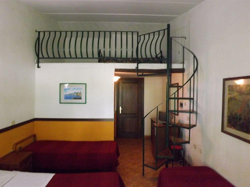 Hotel Antico Residence Roma Monterosi Eksteriør bilde