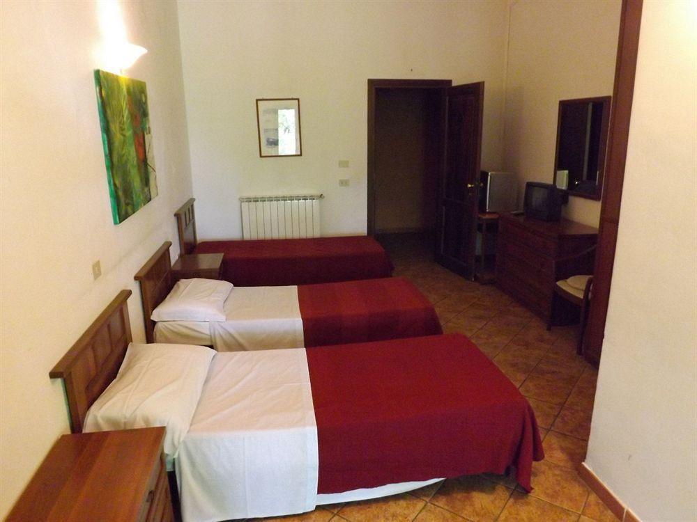 Hotel Antico Residence Roma Monterosi Eksteriør bilde