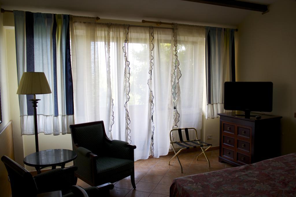 Hotel Antico Residence Roma Monterosi Eksteriør bilde